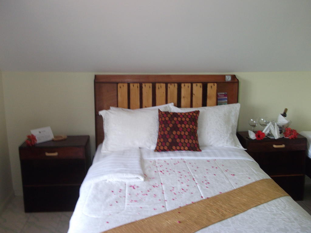 Malau Lodge Nuku'alofa Ngoại thất bức ảnh