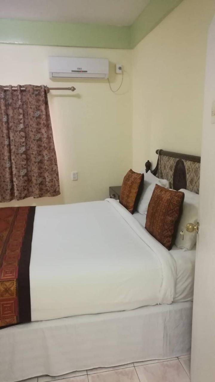 Malau Lodge Nuku'alofa Ngoại thất bức ảnh