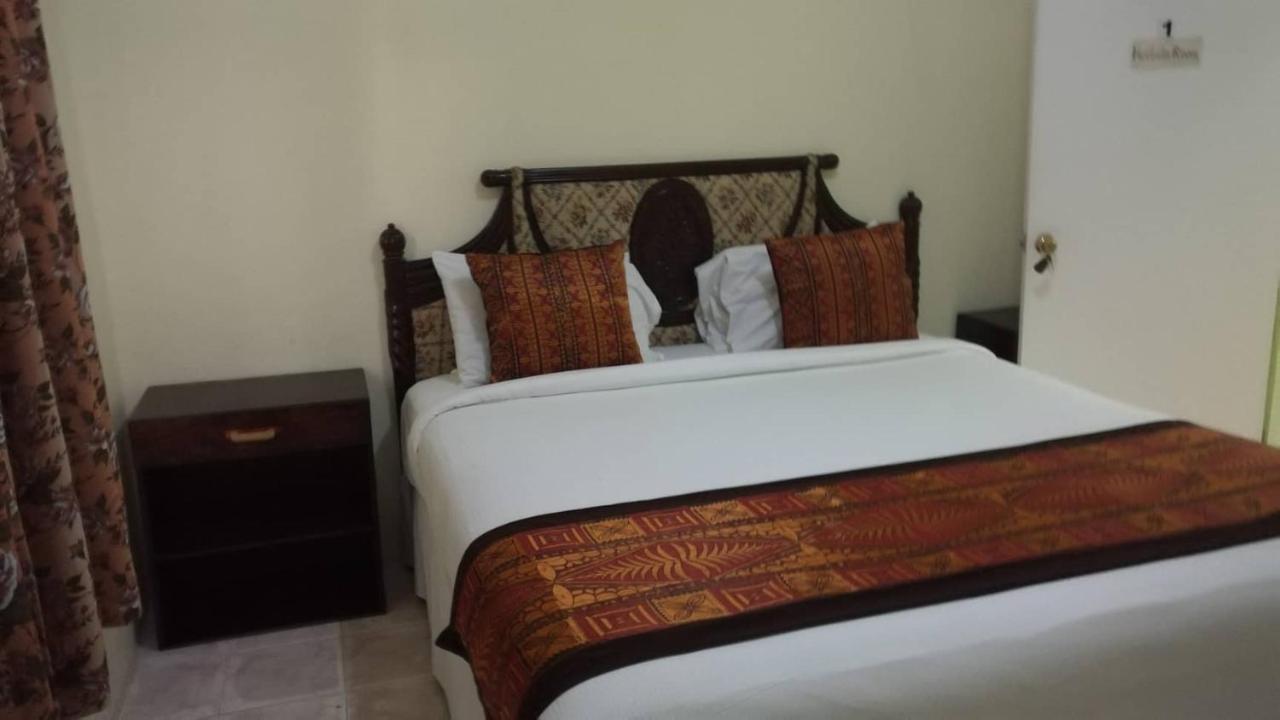 Malau Lodge Nuku'alofa Ngoại thất bức ảnh
